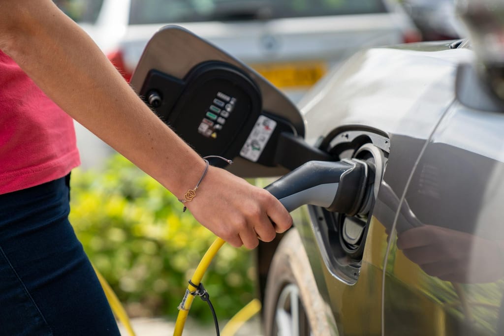 Tesla vs ChargePoint Charger: Langley
